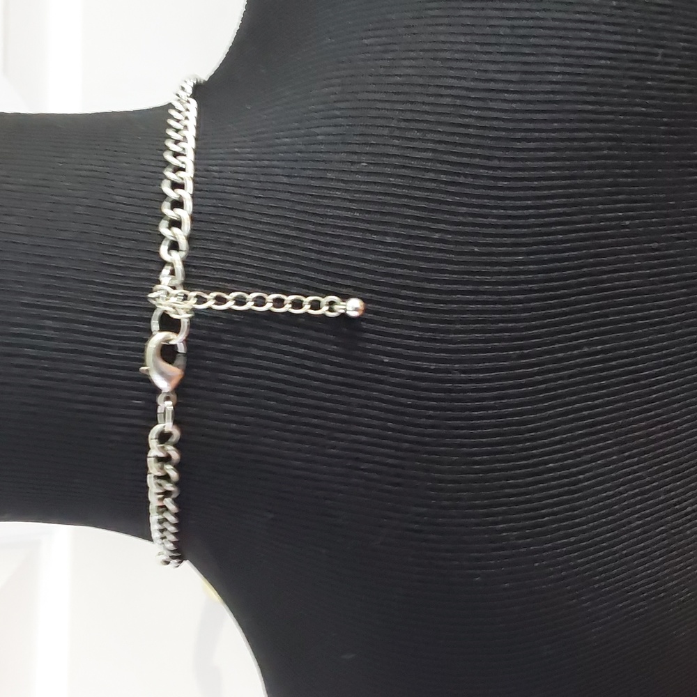 Neclace - Picture 6 of 6